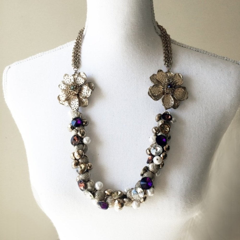 Vintage Golden and Jewels/Pearl Necklace or Belt